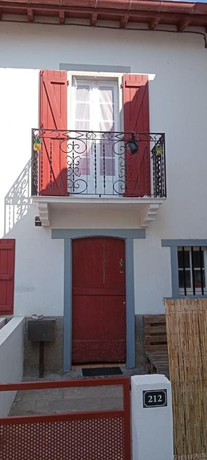 Logement Entier 5 Personnes Apartment Irissarry Ngoại thất bức ảnh
